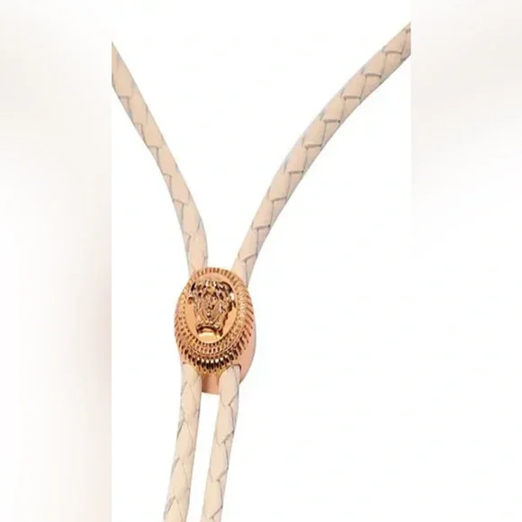 VERSACE
White Medusa Biggie Necklace RARE - Picture 3 of 3